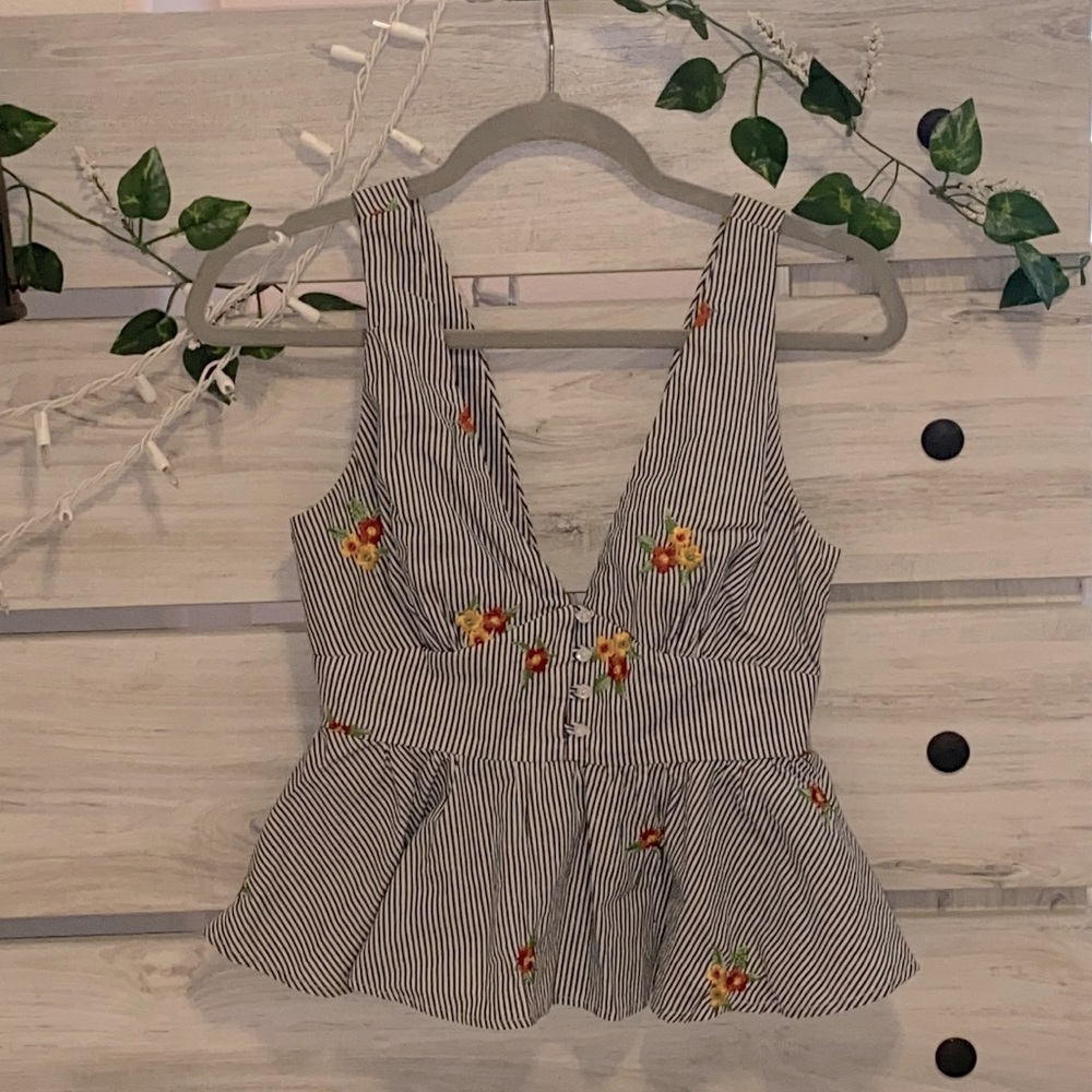 RARE Trendy Striped Floral Flounce Top